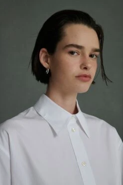 Soeur BOUCLES D'OREILLE AUDREY 9 Soeur BOUCLES D'OREILLE AUDREY -Vêtements-Soeur 10 038 AUDREY1 VIA NAPOLEON ALEX 0002