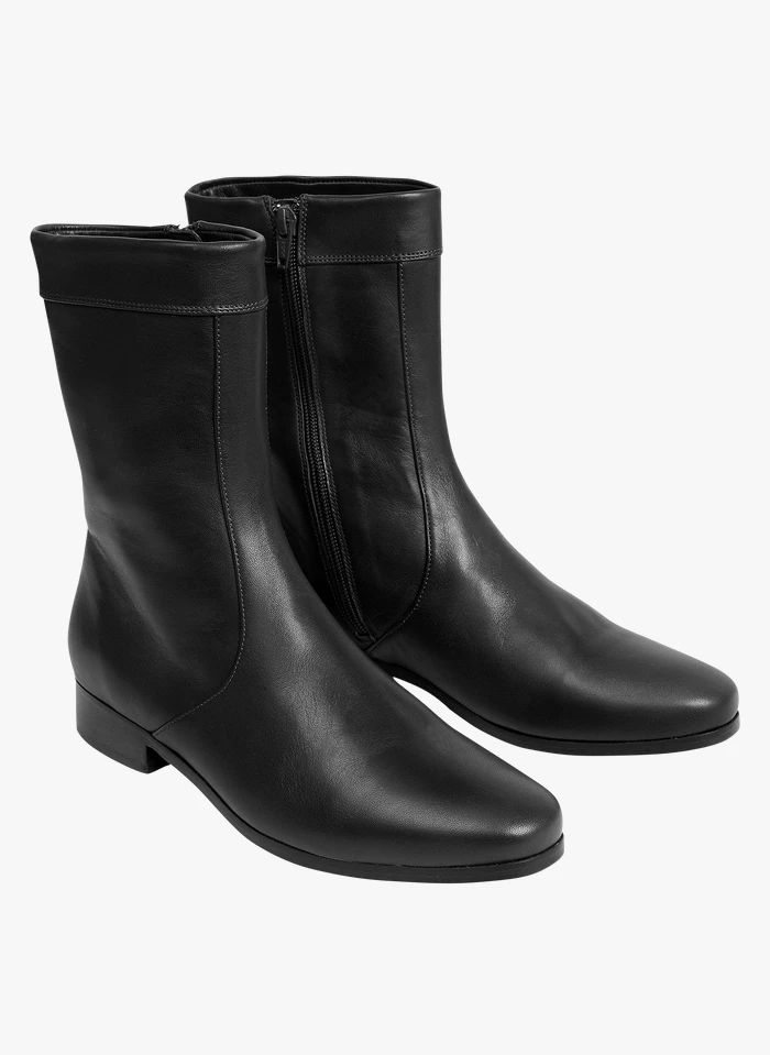 Soeur ECAILLE - Bottines Plates En Cuir Lisse | Noir 3 Soeur ECAILLE - Bottines Plates En Cuir Lisse | Noir