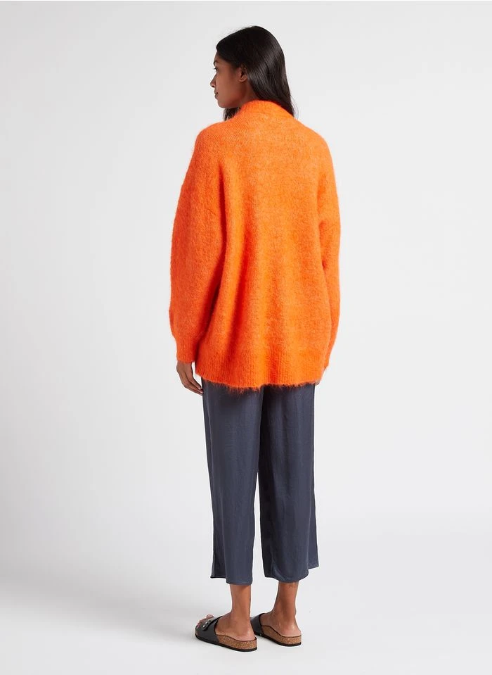 Soeur TREDICI - Mules Plates En Cuir | Noir 7 Soeur TREDICI - Mules Plates En Cuir | Noir – Image 5