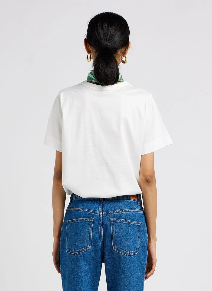 Soeur BASIC - Tee Shirt à Col Rond En Coton | Blanc 4 Soeur BASIC - Tee Shirt à Col Rond En Coton | Blanc – Image 2