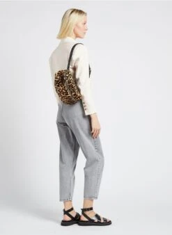 LA GRANDE LILI - Sac Banane Imprimé Léopard | Noir -Vêtements-Soeur 4170654